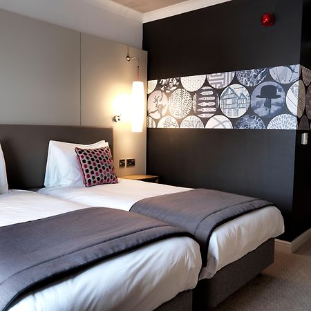 Crowne Plaza Harrogate By Ihg Hotel Exterior photo