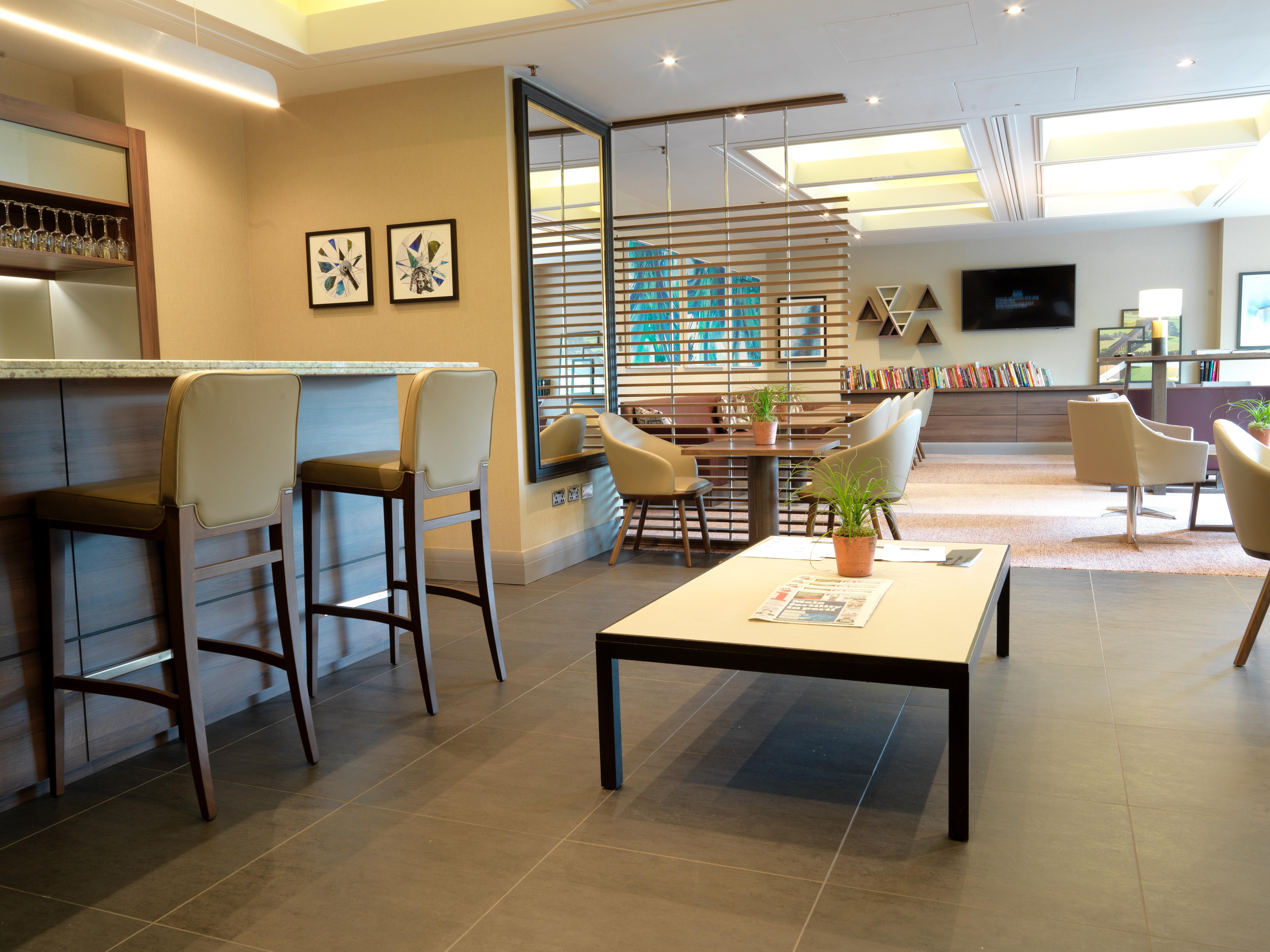 Crowne Plaza Harrogate By Ihg Hotel Exterior photo